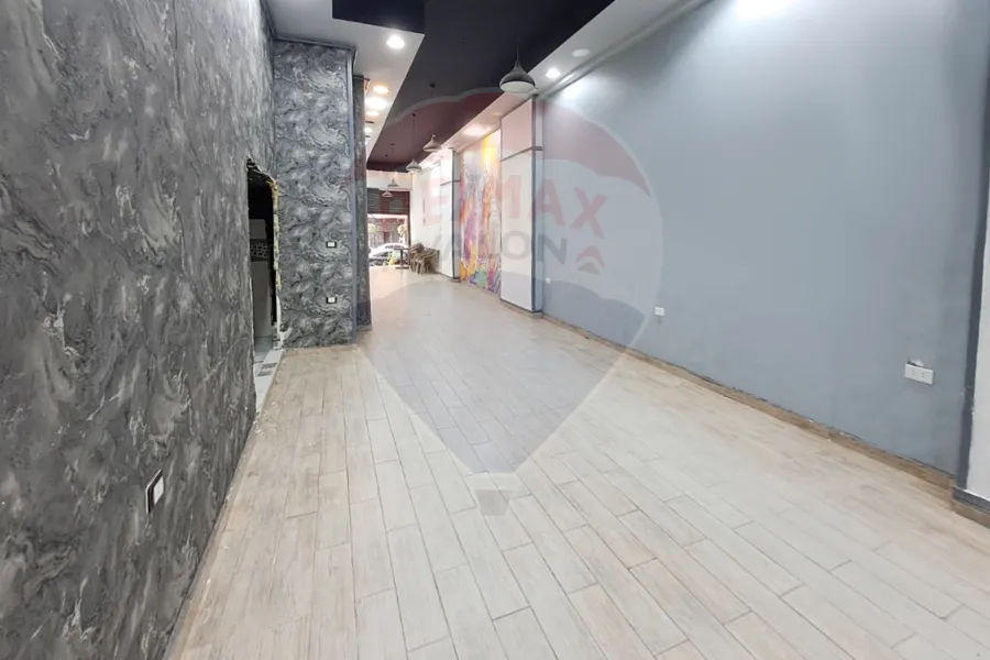 Shop for sale 110 m Miami (Al-Essawy main st.)