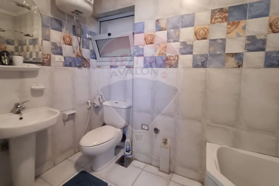 Apartment for sale 240 m Saba Pasha (Al-Sabunji St.)