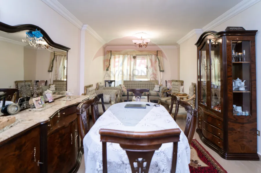 شقة للبيع 150 م كامب شيزار (ش هليوبوليس)