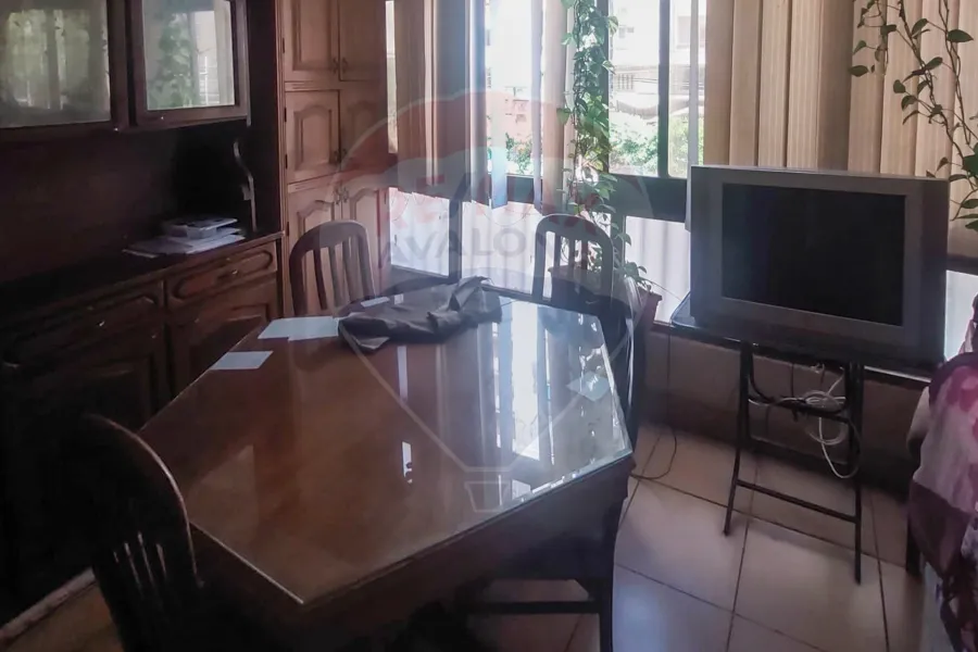 Apartment for sale 200 m Rushdi (directly on the tram)