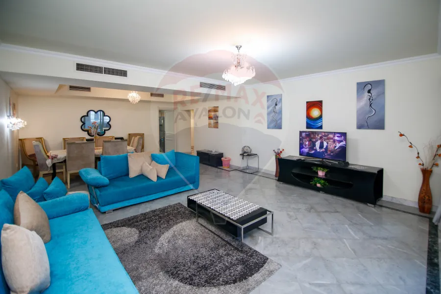 Apartment for daily rent 267 m San Stefano (Four Seasons)