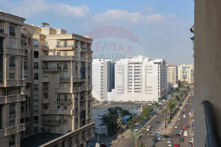 شقة للبيع 270 م  سموحة (ش فوزي معاذ مباشره)