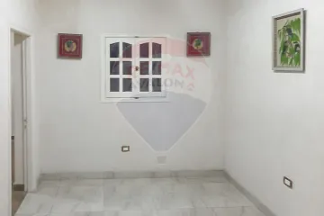 Commercial Headquarters For Rent 200 m (Mohamed Karim St.)