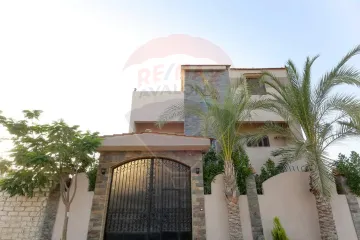 Standalone villa for sale King Mariout (Behind the Hilton Hotel) 470 m