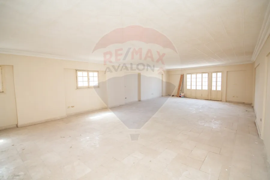 Apartment for sale 300 m Louran (in front of Shaarawy St.)