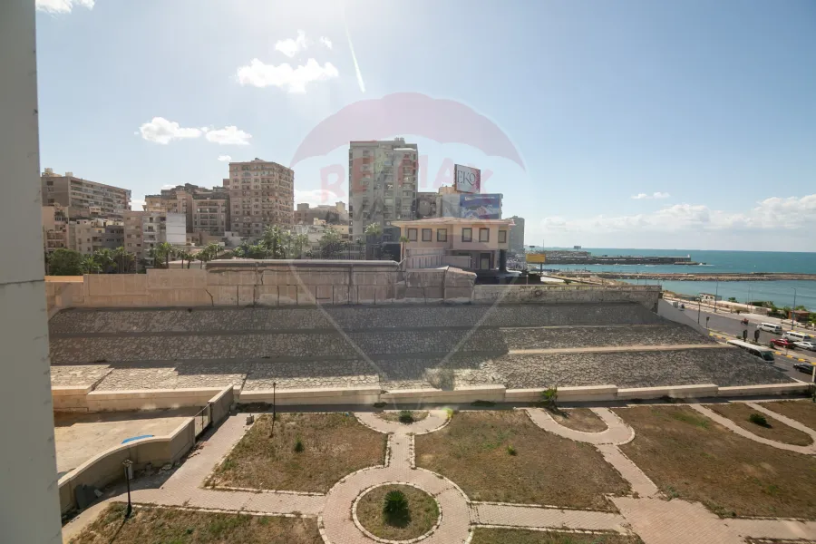 Apartment for sale 335 m San Stefano (steps from the sea - Brand Building)