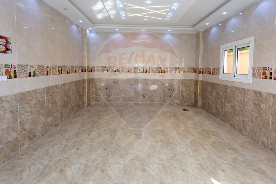 Stand alone villa for sale King Mariout (Behind King's Higher Institute) 500 m