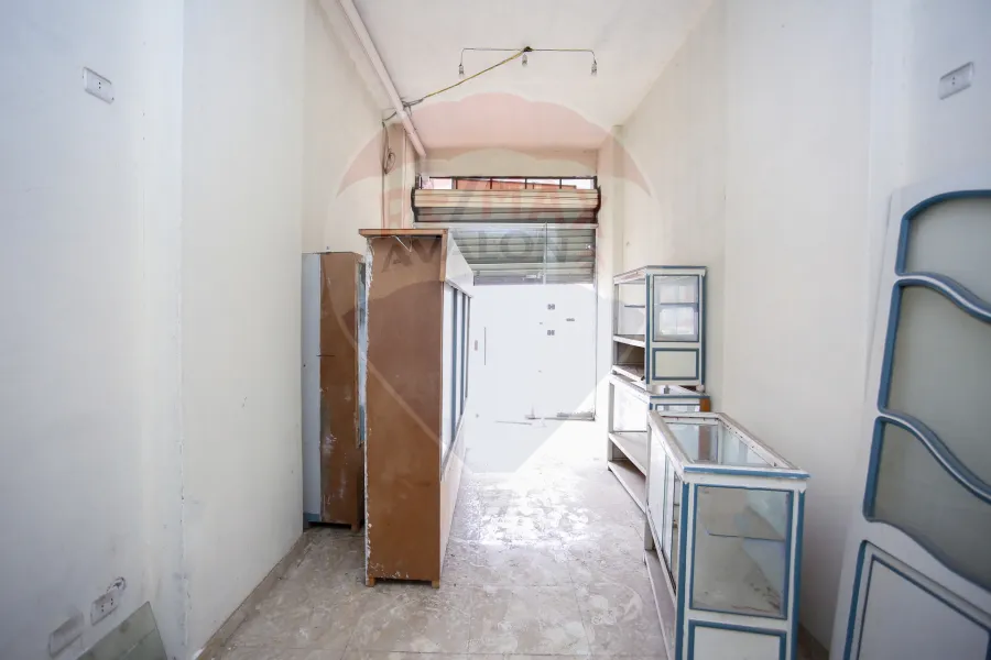 Pharmacy for sale 43 m Al-Seyouf (Ardh Al-Ma&amp;amp;#039;aridh St.)