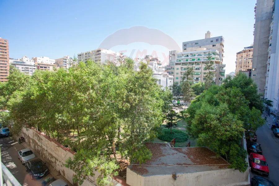 Licensed apartment for sale 220 m Saba Basha