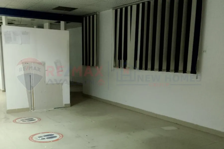 Administrative apartment for sale 365 m Louran (Abu Qir st. directly)