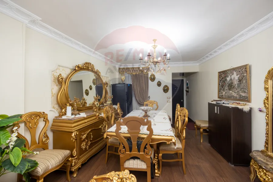 Apartment for sale 160m Miami (steps from Al-assawy st.)