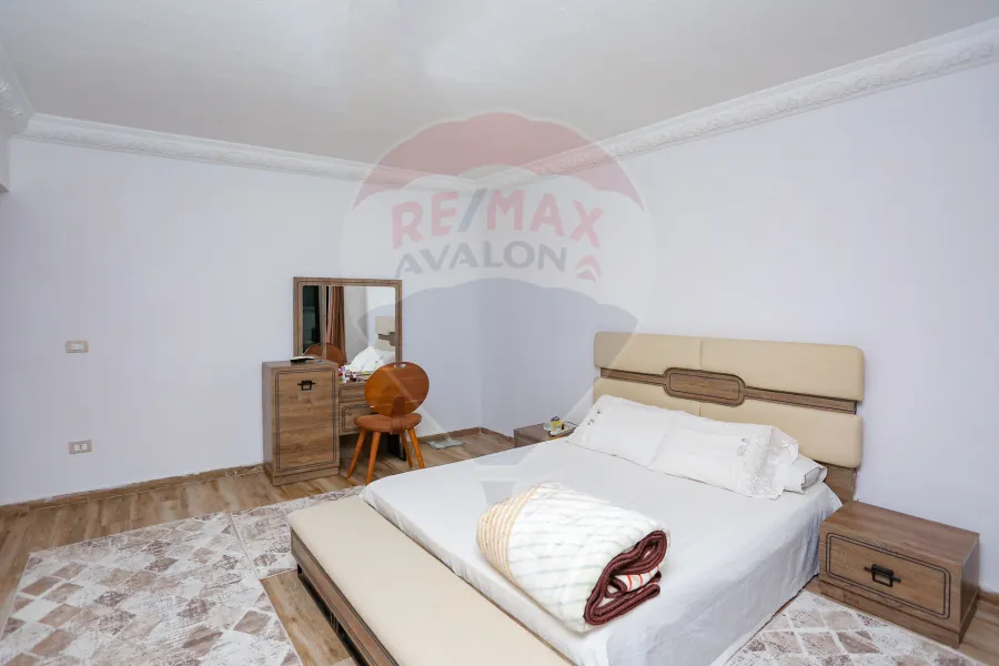 Apartment for sale 207 m Gleem (Near to the sea)