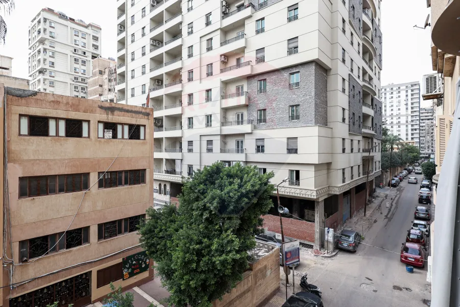 Apartment for sale Louran (Ibrahim Noseer St.) 190 m