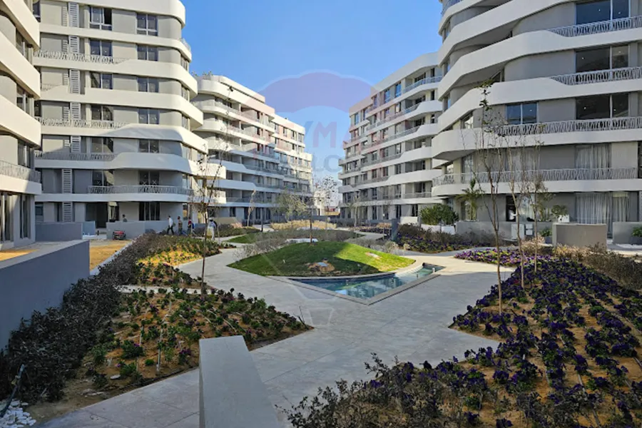 Apartment for sale in New Cairo (Bloom Mostakbal City)