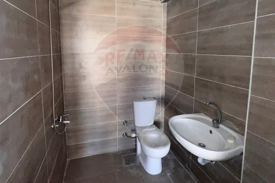 Stand alone villa for sale (Heliobeach) 700 m
