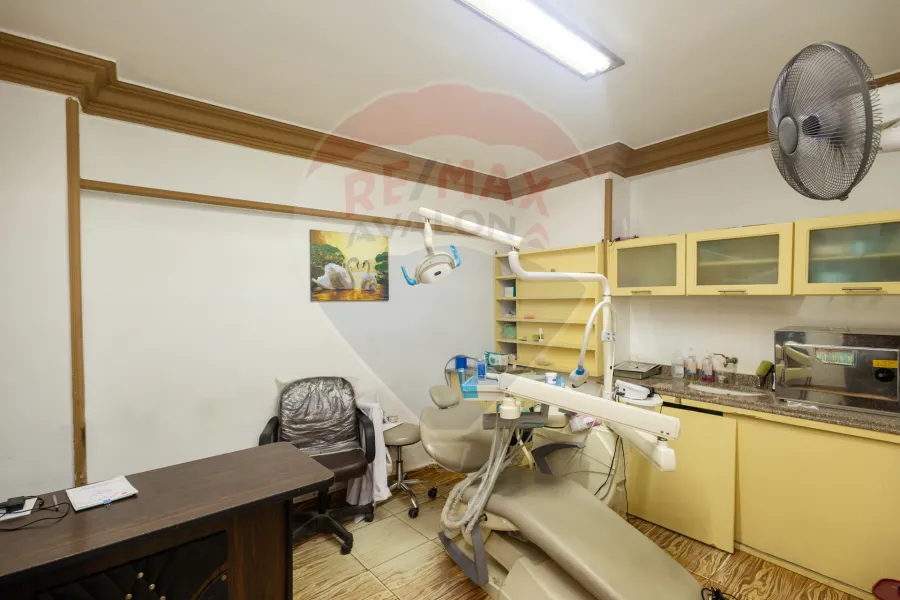Administrative Unit for sale 220 m Sidi Bishr (Mohamed Naguib St.)