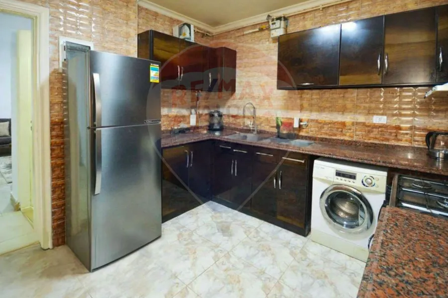 Apartment for sale 200 m Smouha (El Sayadla Towers)