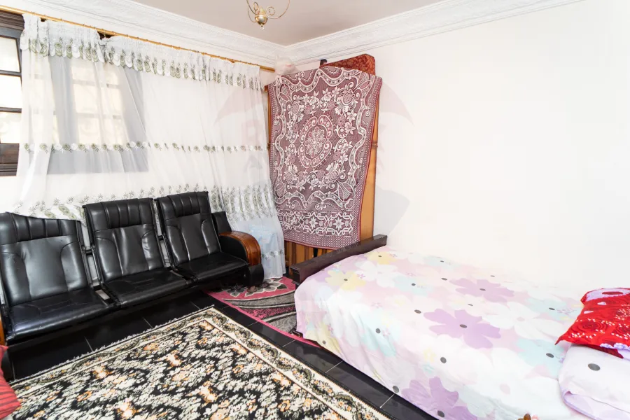 Duplex apartment for sale 300 m Sidi Bishr (Behind El-Sagh Mohamed Abdel Salam St.)