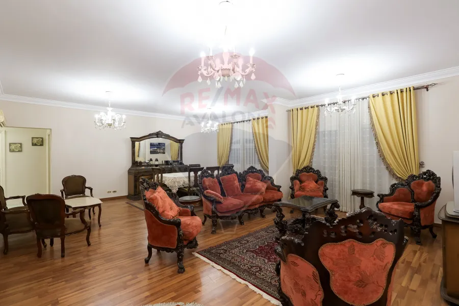 Furnished apartment for rent, 245 m, Laurent (Abdel Khaleq Tharwat Street)