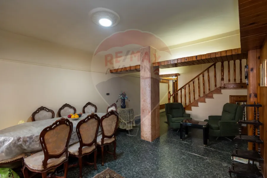 Duplex apartment for sale 260 m, Sidi Bishr (Khaled Ibn El Walid St.)