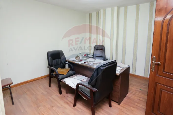 Administrative apartment for sale 86 m Sporting (Sporting tram)
