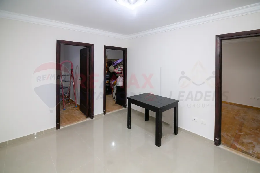 Apartment for sale 145 m Kafr Abdo (Sakina Bint Al Hussein St.)