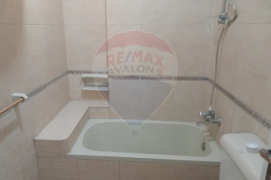 Apartment for rent 150 m San Stefano (El-Gaish Rd)