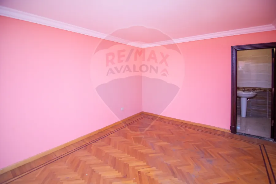 Apartment for sale 256 m Saba Pasha (Saraya Royal Plaza Towers)