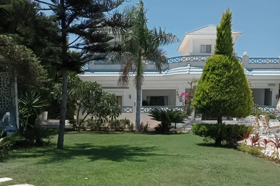 Stand alone villa for rent furnished (Artists - Sidi Abdel Rahman) 1,200 m
