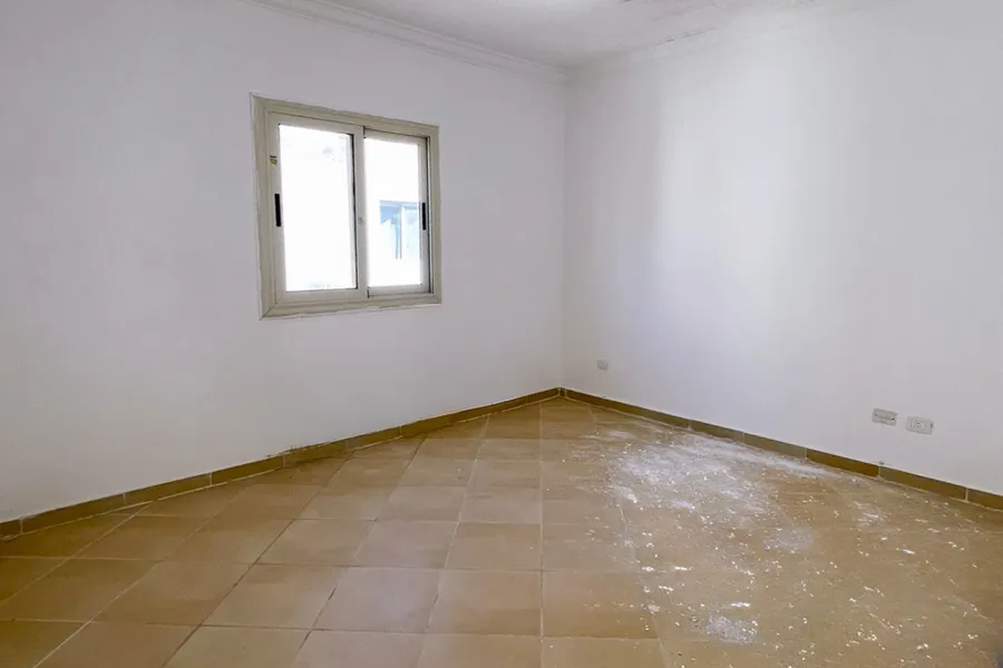 Chalet with roof for sale (Emirates Heights) 100 m