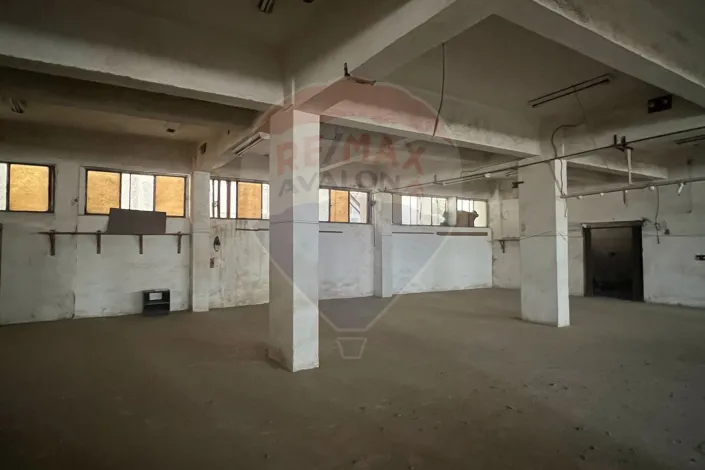 Commercial space for rent 1,200 m Zizinia (Mostafa Abdel Razek St.)