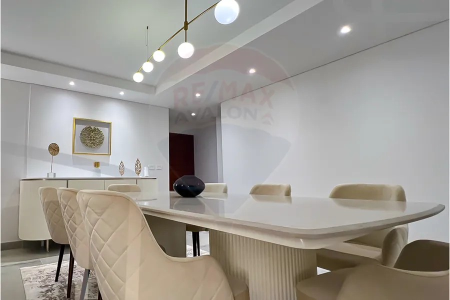 Apartment for sale (Al-Orouba Skyline) Smouha 184 m With payment facilities