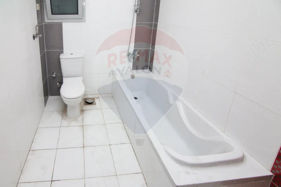 Apartment for sale 256 m Saba Pasha (Saraya Royal Plaza Towers)