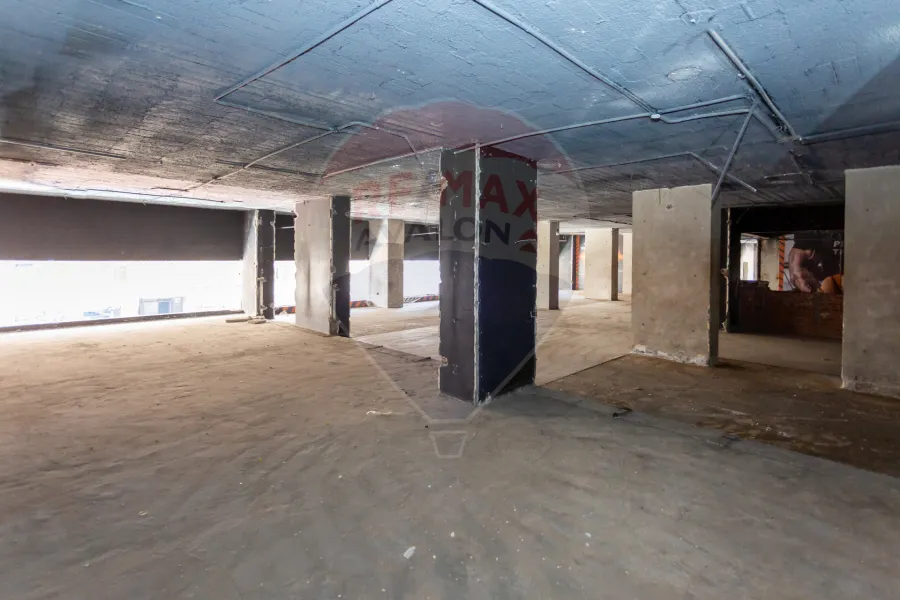Mall for sale 790 m Louran (intersection of El-Eqbal st. with the tram)