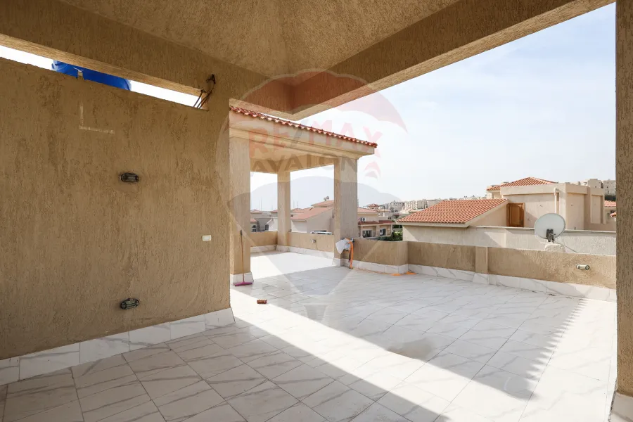 Twin House villa for sale King Mariout (Alex West - directly on the golf) 422m