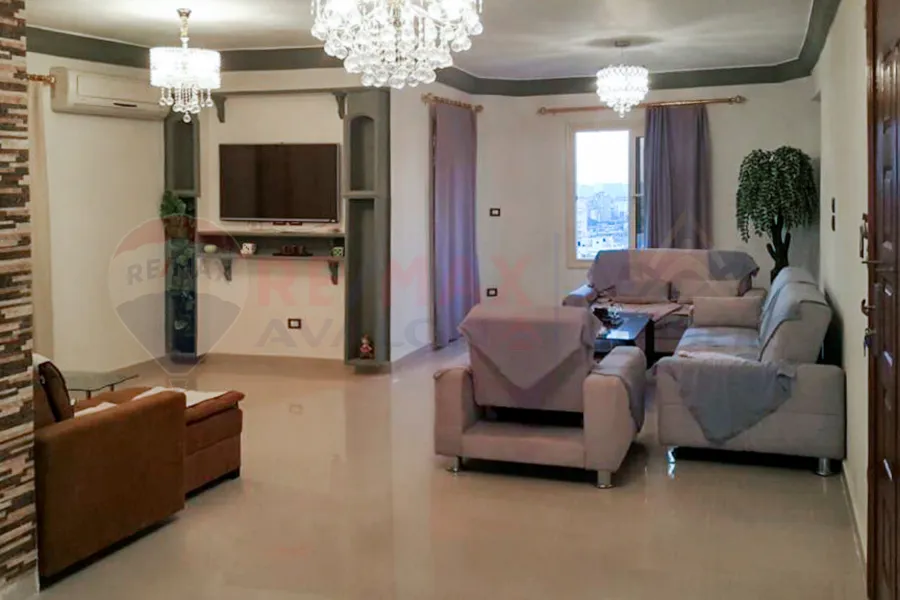 Apartment for sale 165 m Kafr Abdo (Amir Al-Bahar St.)