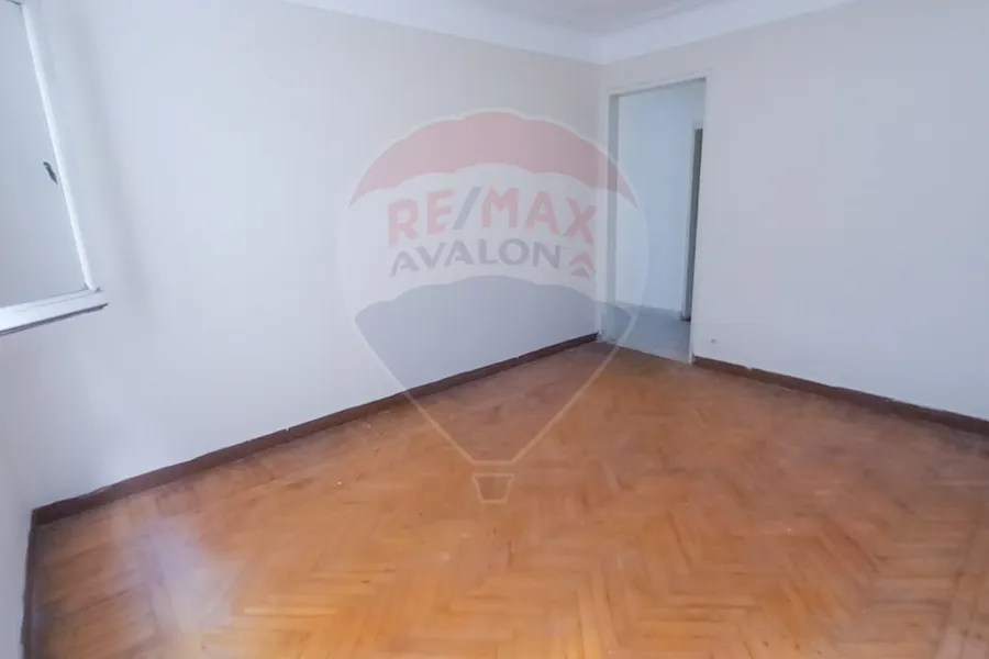 Administrative unit for rent 138 m Gleem (Al-Horaya Road)