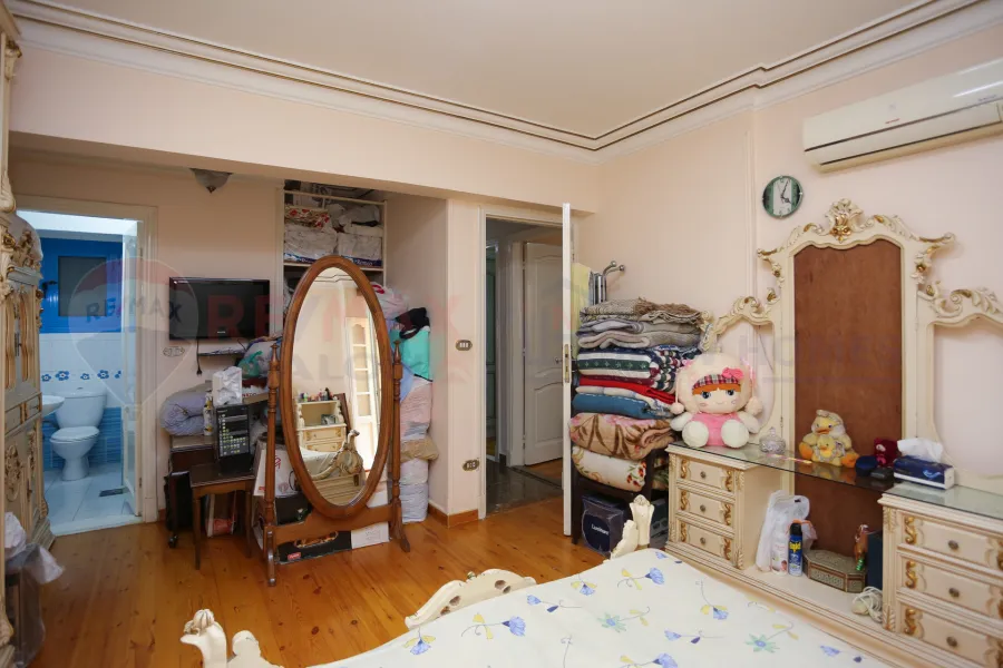 Apartment for sale 215 m Kafr Abdo (Ibrahim Ragy st.)