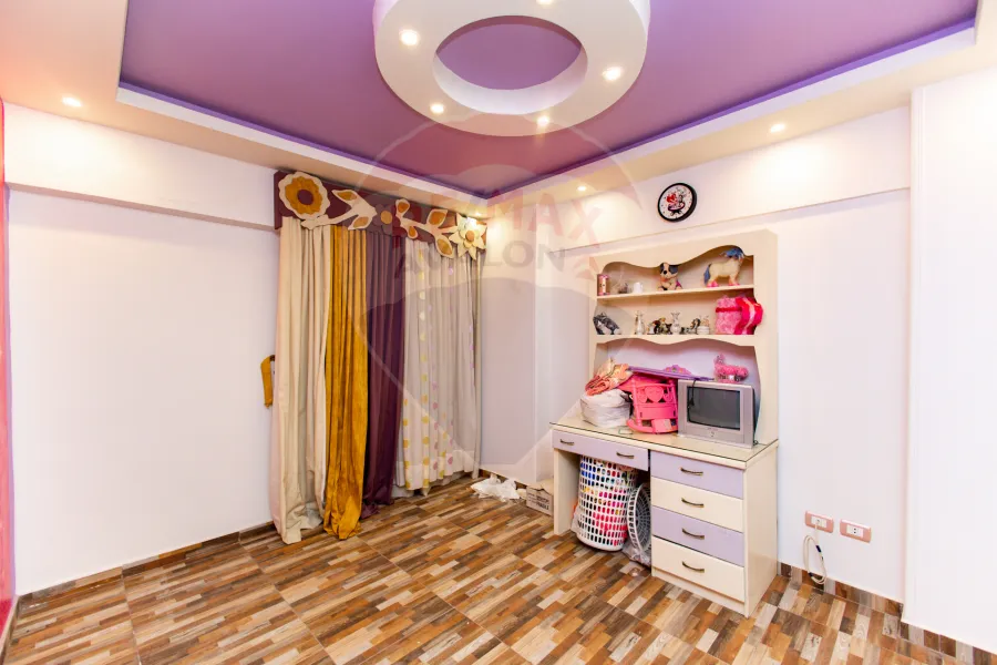 Apartment for sale 165 m Fleming (Abdelfatah Al-Tawel St.)