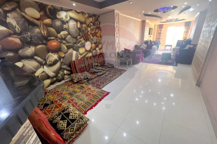 Apartment for sale 140 m Sidi Bishr (Mohamed Naguib Street - directly on the sea)