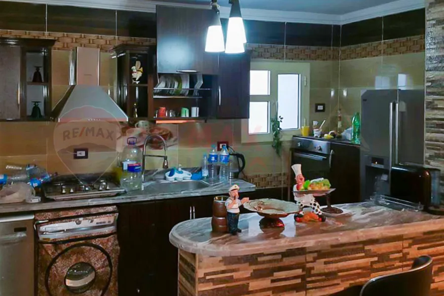 Apartment for sale 165 m Kafr Abdo (Amir Al-Bahar St.)
