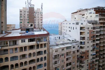 شقة دوبلكس للبيع 250 م سيدي بشر ( خطوات من ش محمد نجيب)