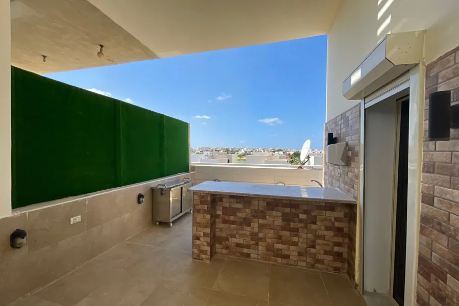 شاليه سنيور للبيع (هاسيندا باي - سيدي عبدالرحمن) 350 م