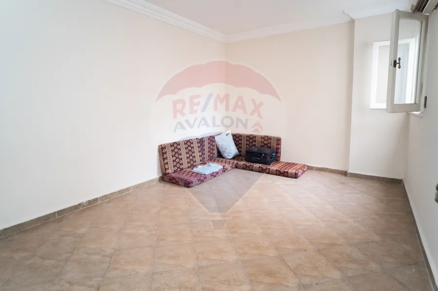 Apartment For Sale 170 m ElSaraya(Steps from the sea