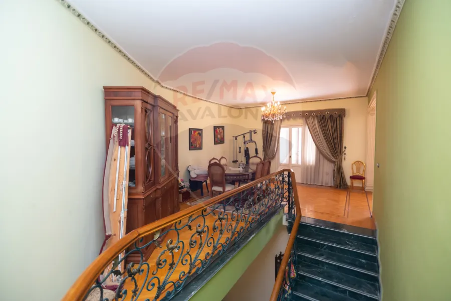 Duplex apartment for sale, 300 m, Azarita (Alexander the Great St. - Steps from the sea)