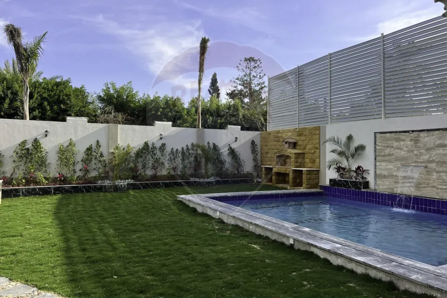 Villa for sale, 525 m², King Mariout (Mohamed Rashid St.)