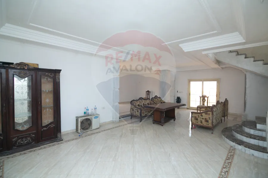 Duplex apartment for sale 550 m Louran