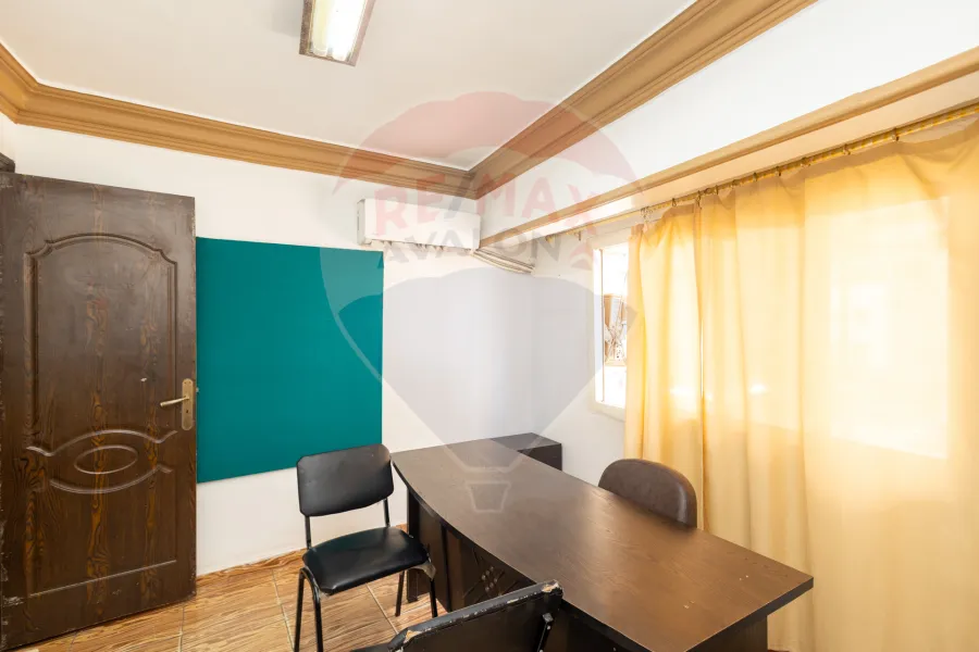 Administrative Unit for sale 220 m Sidi Bishr (Mohamed Naguib St.)