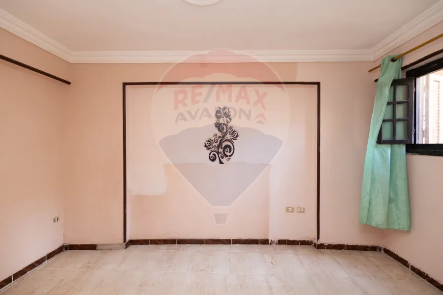 Apartment for rent 180 m Louran (Branched from Omar El-Mokhtar st)