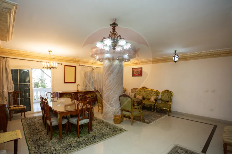 Apartment for sale 200 m Louran (2nd no. from Abu Qir St.)
